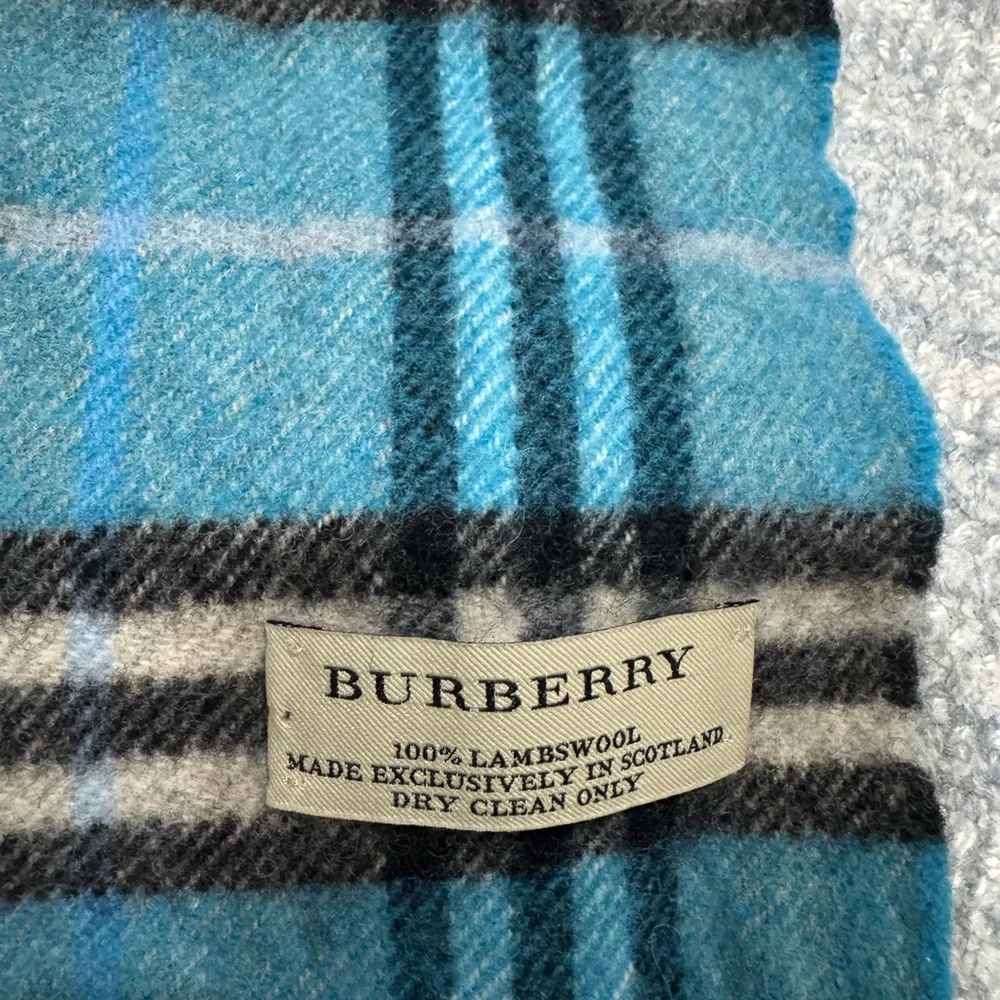 Burberry 100% Lambswool Authentic Blue Plaid Scarf